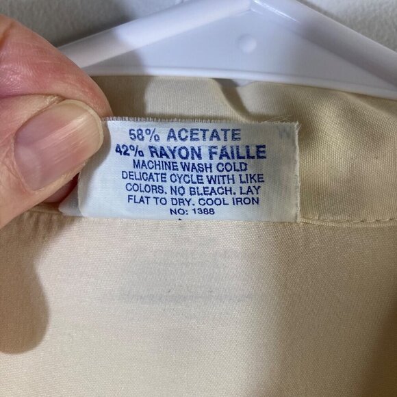 Womens Vintage Willowridge Button Shirt Cream M Acetate Rayon Made in USA - Picture 9 of 9